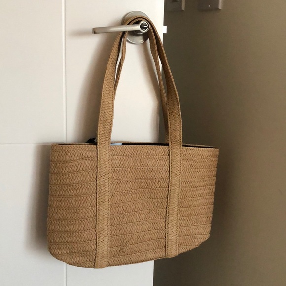 Handbag - Picture 5 of 5